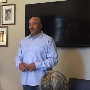 Meet your Posher, Ronald